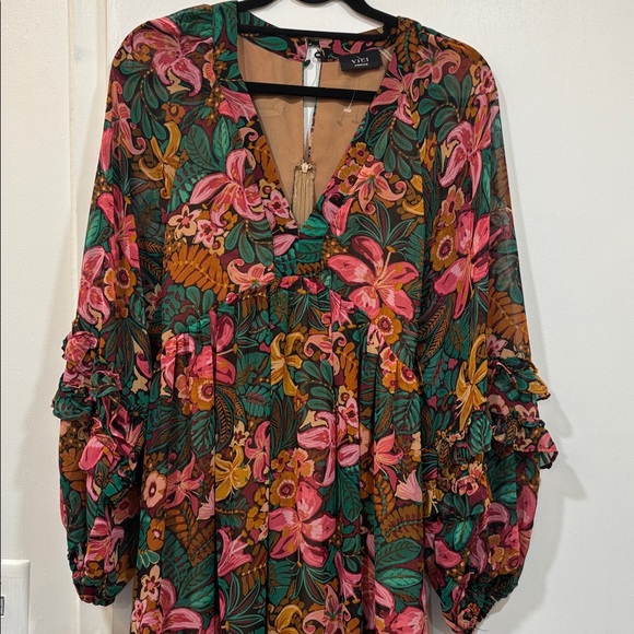 Vici Floral Maxi Dress in Green and Pink - Picture 4 of 6